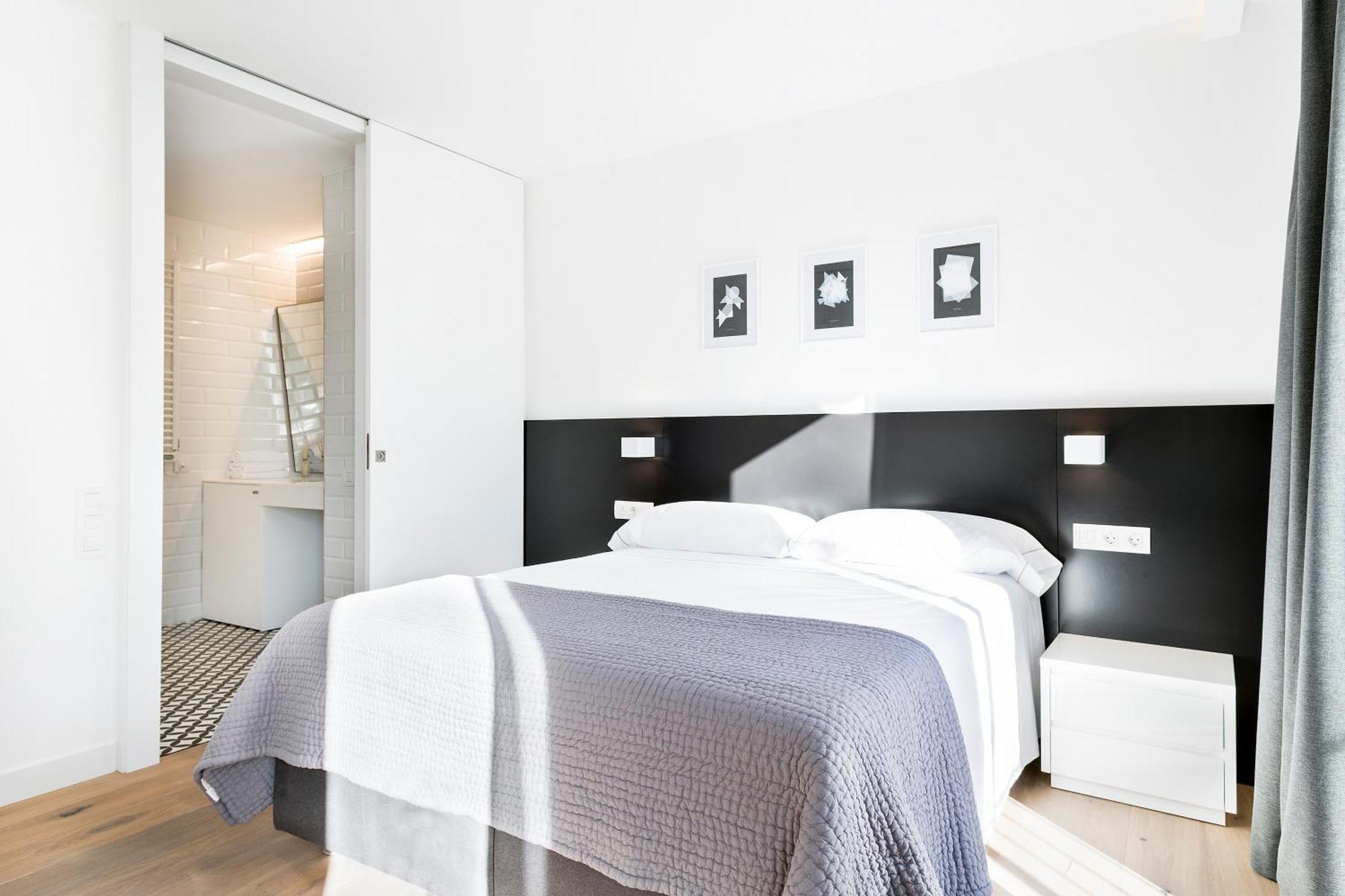 One-Bedroom Apartment,820693790:JPEG