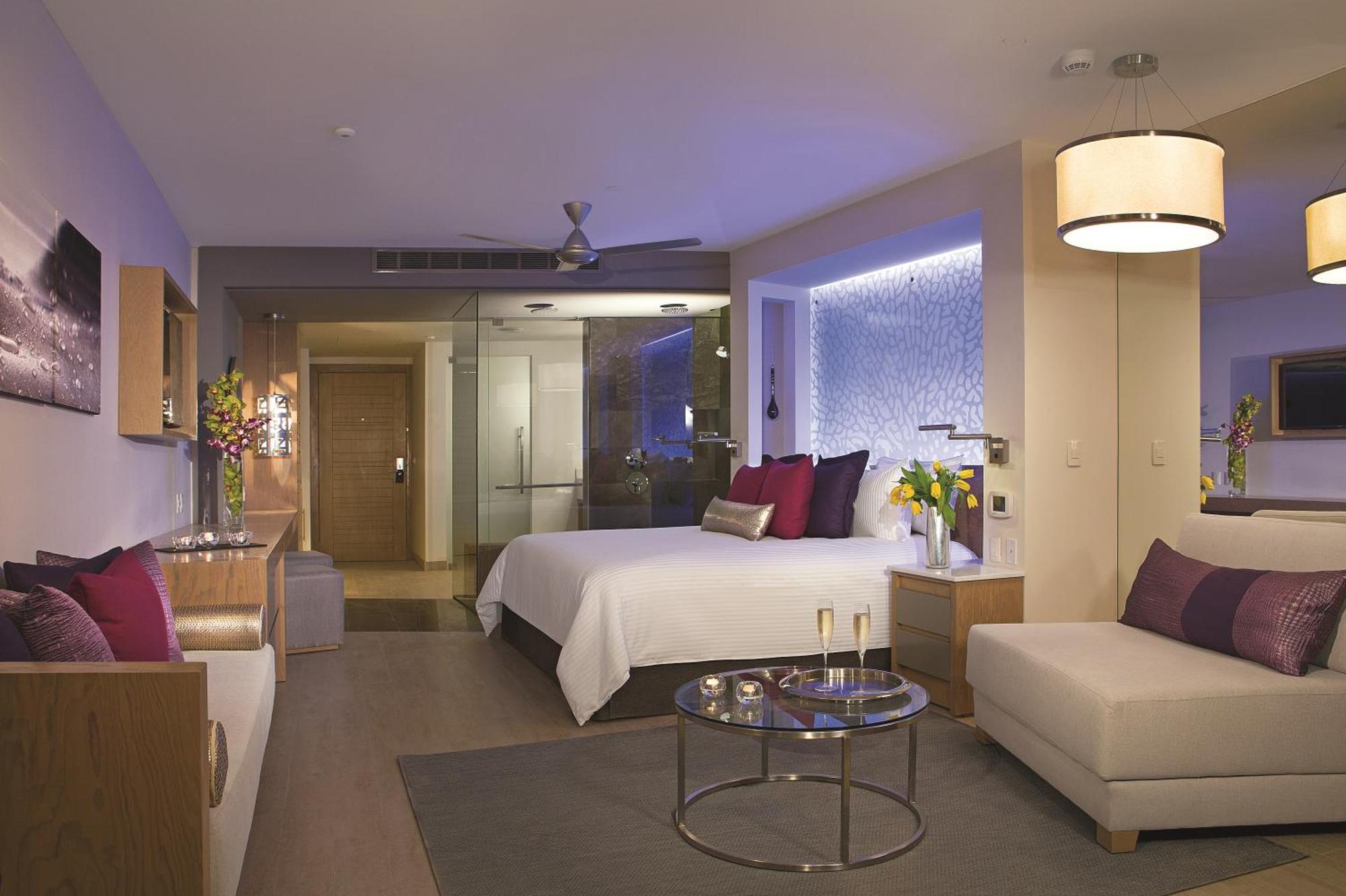 Xhale Club Junior Suite Ocean View King,1113824364:JPEG