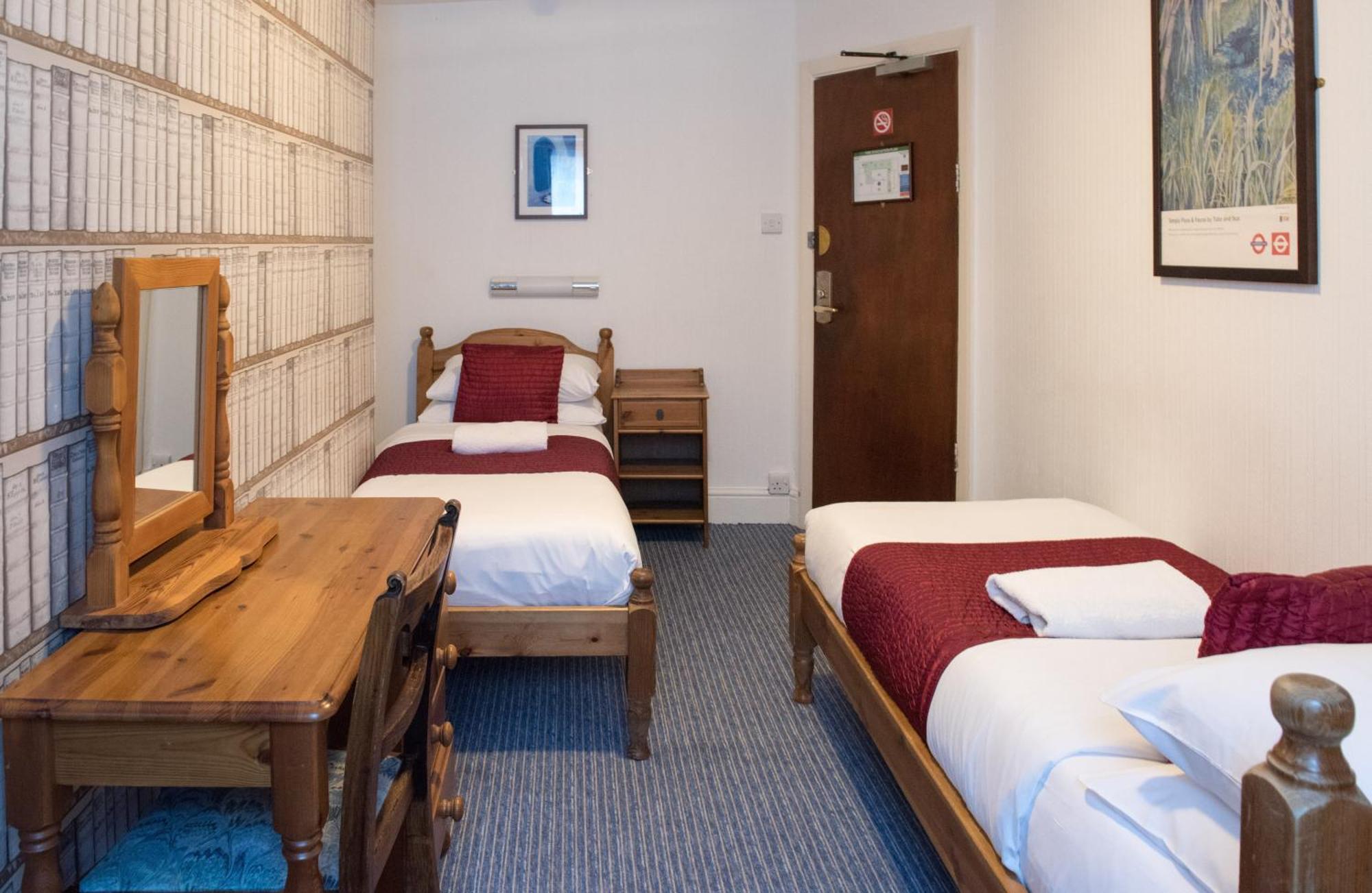 Lower Ground Floor Twin Room