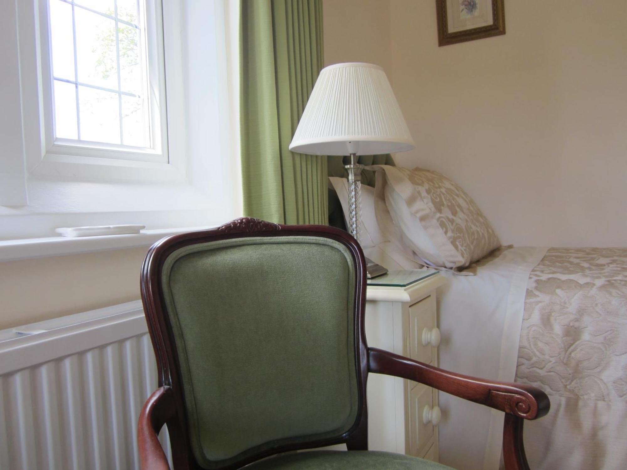 Twin Room with Bath