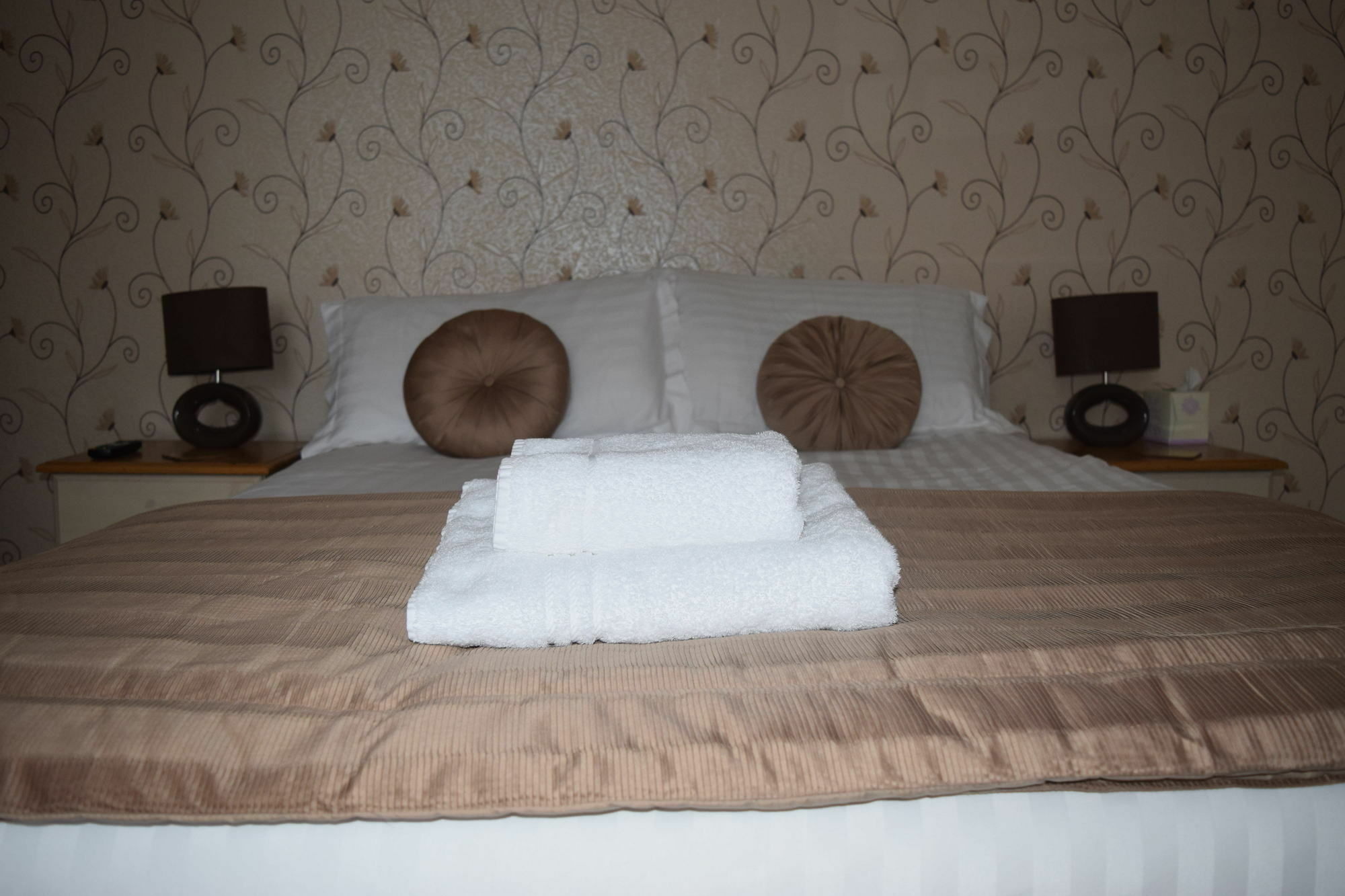 Double Room,780093405:JPEG