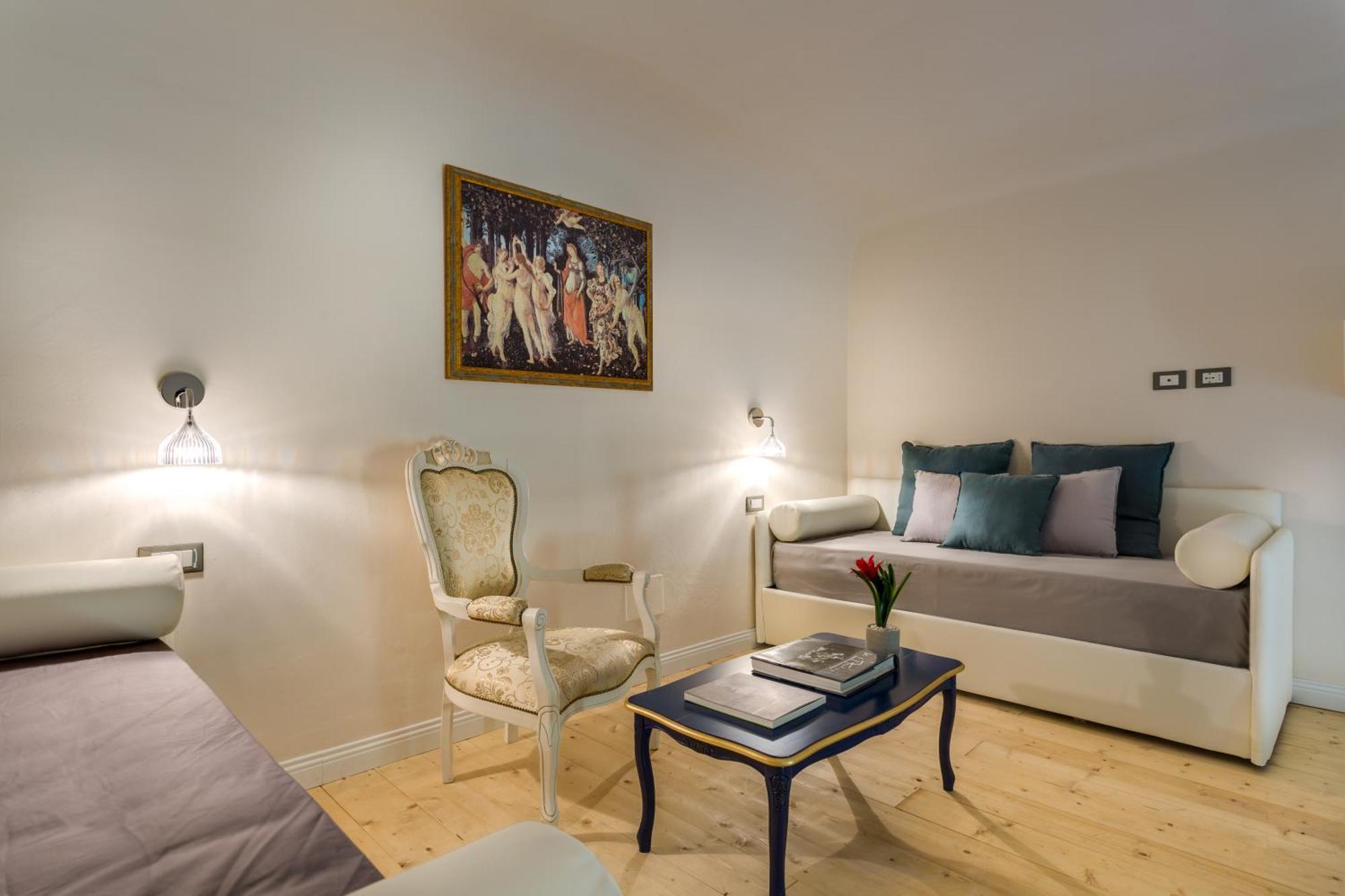 Duplex Quadruple Room Venere