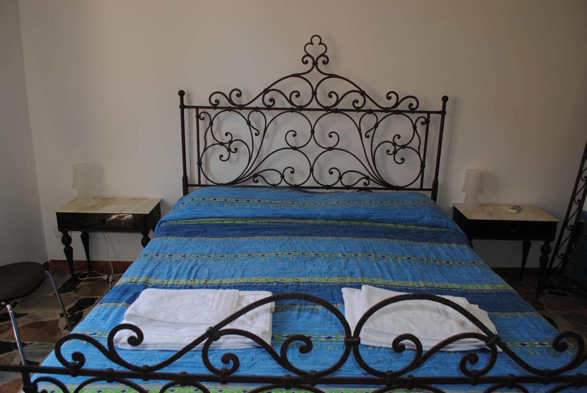 Double Room,174615996:JPEG