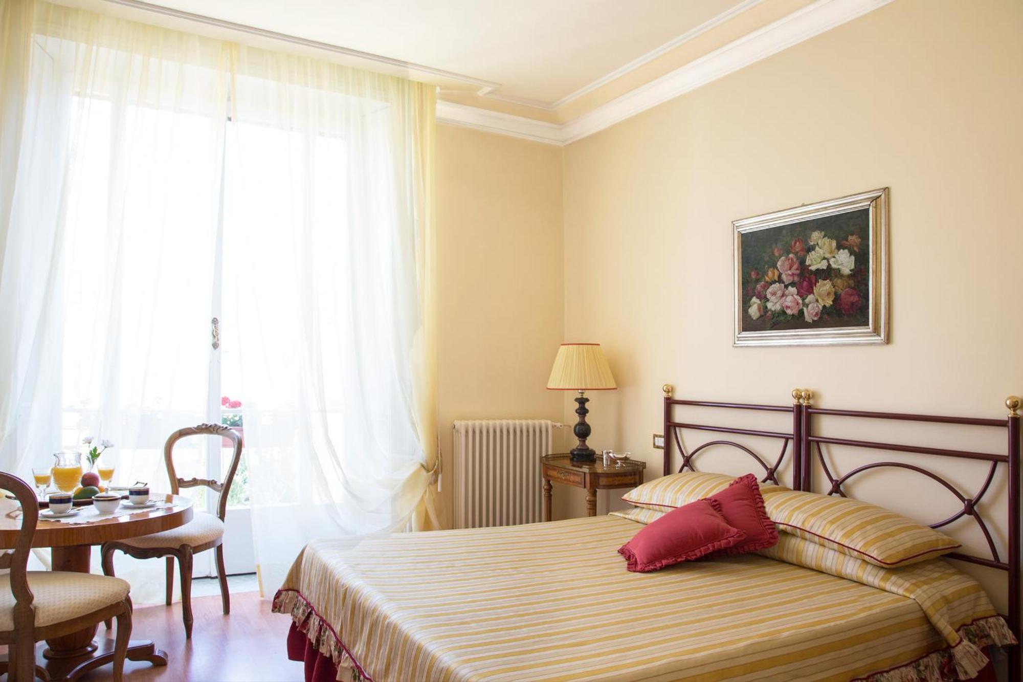 Quarto Duplo