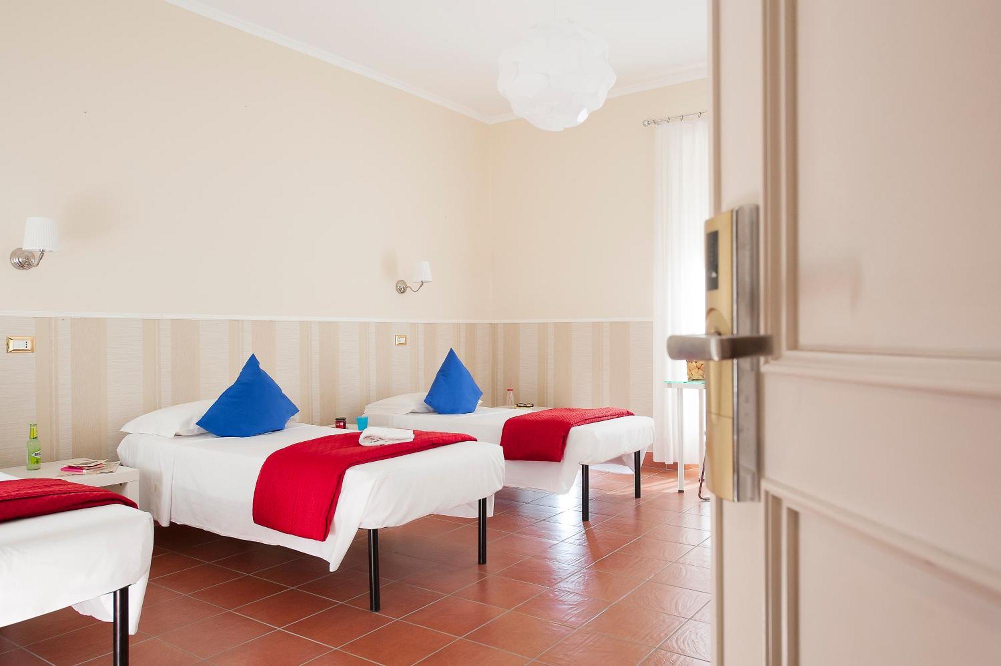 Basic Triple Room