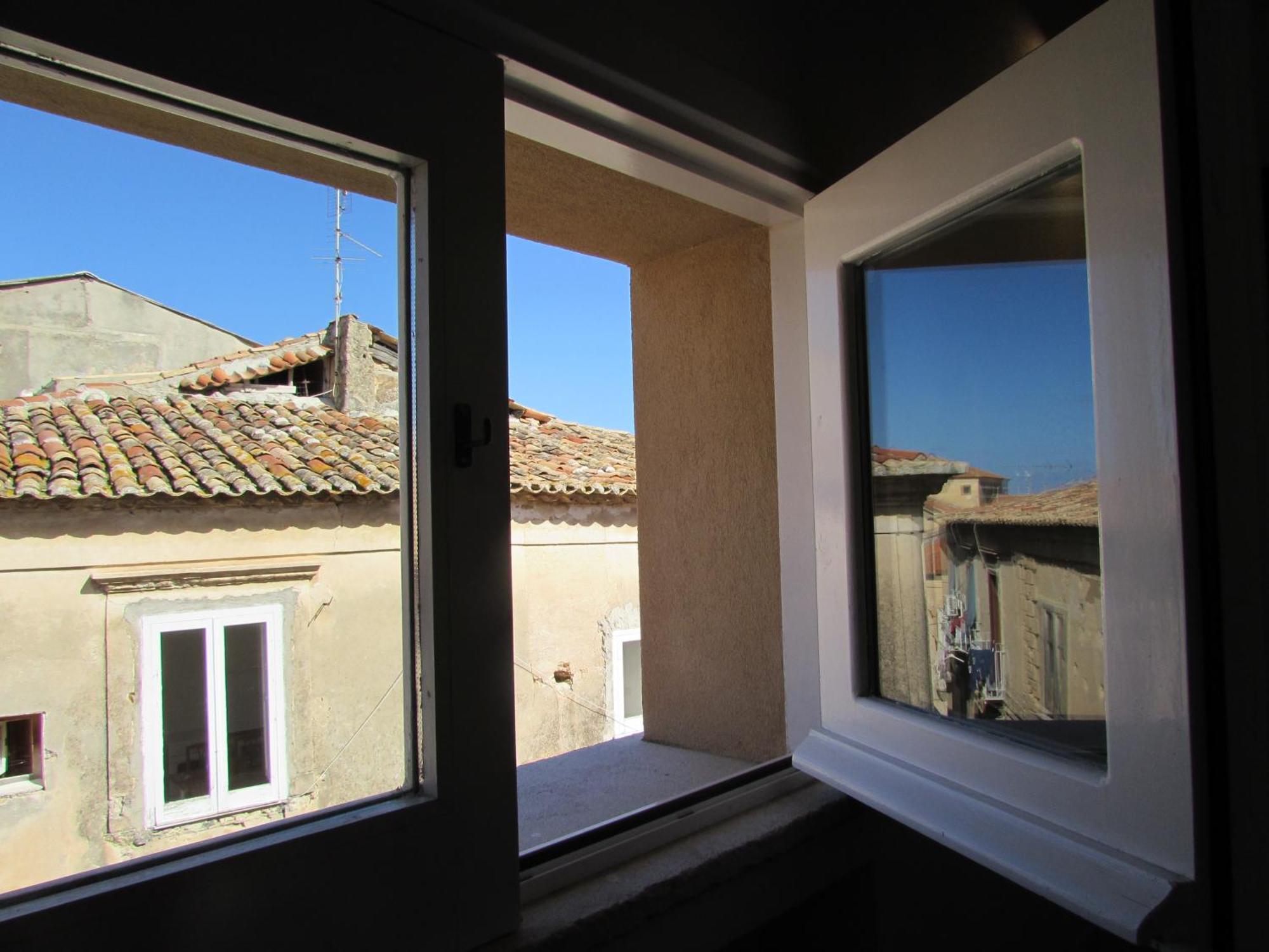 Chambre Double (1-2 Adultes)