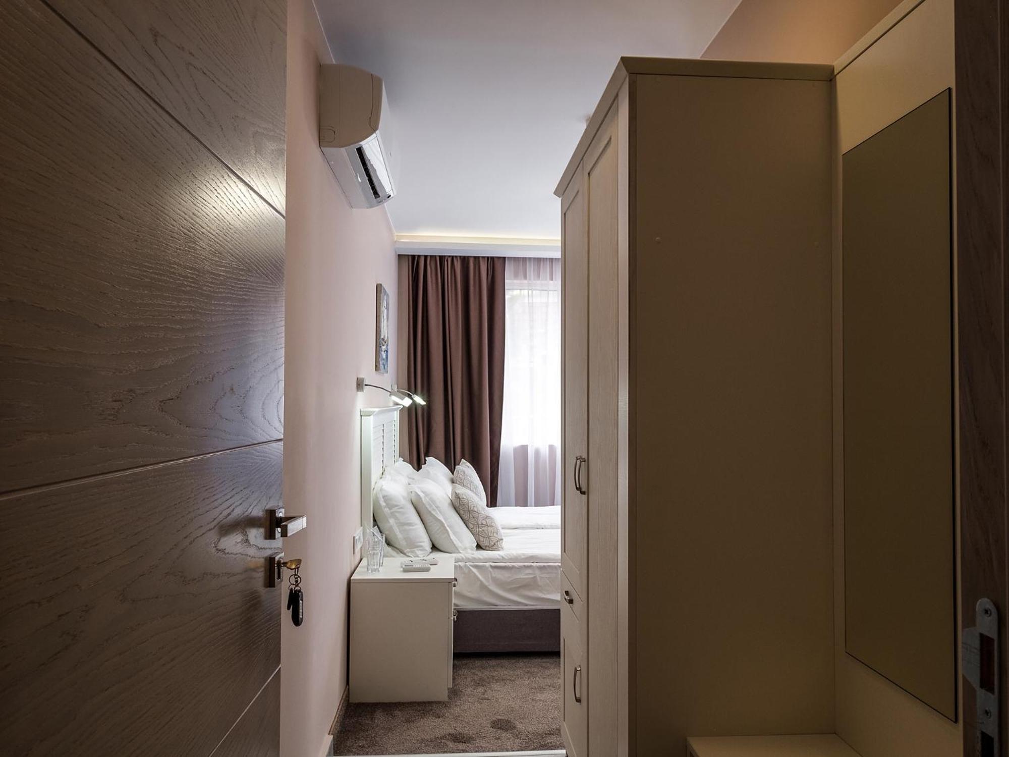 Twin Room City View