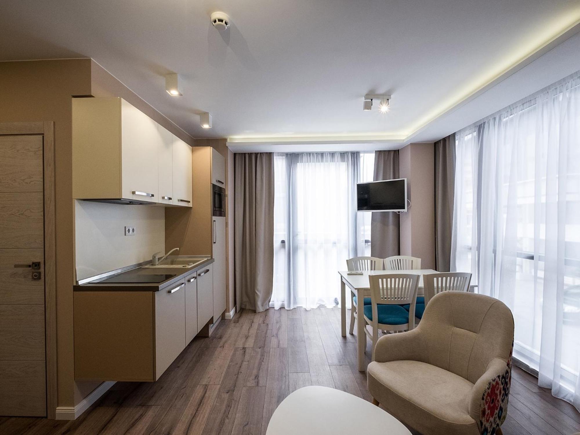 Apartment,824096600:JPEG