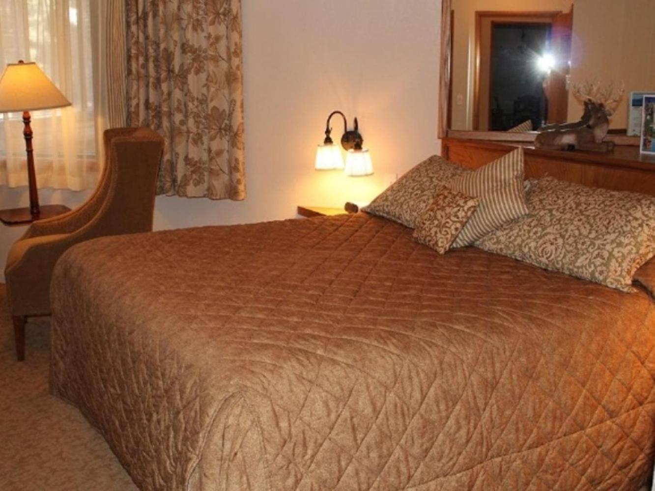 One-Bedroom Suite,995331988:JPEG