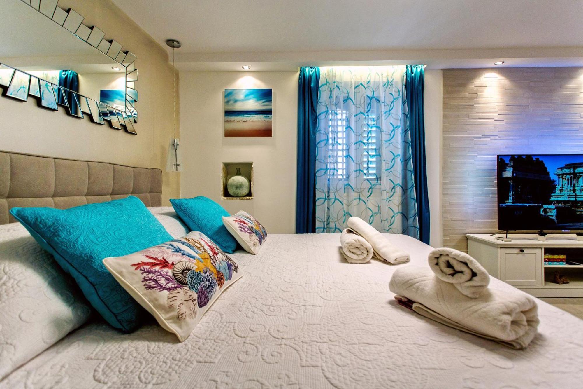 Luxury King Room Terrace