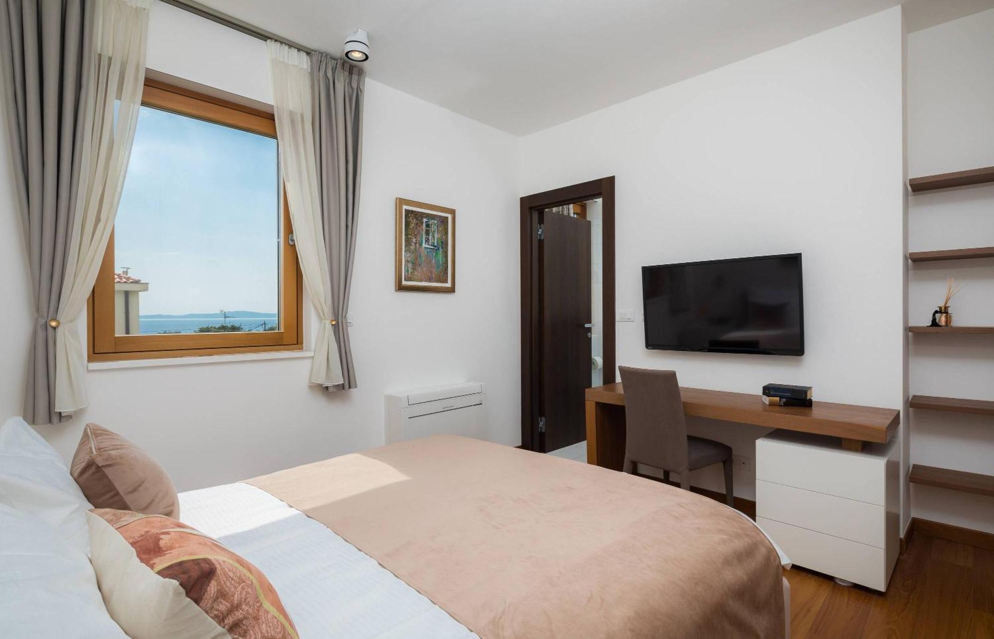 Quarto Duplo Superior com Vista do Mar