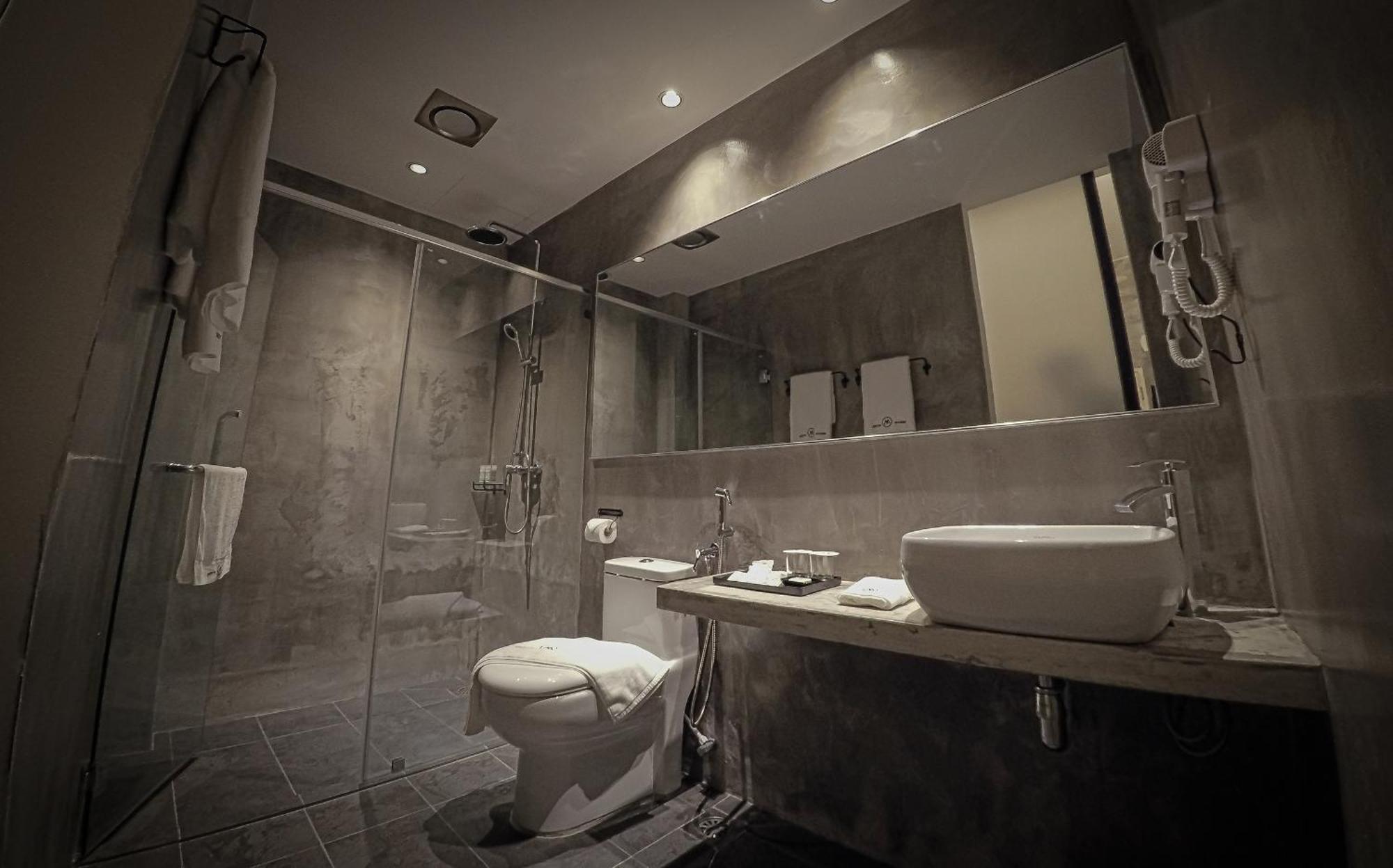 Premium Deluxe Triple Room