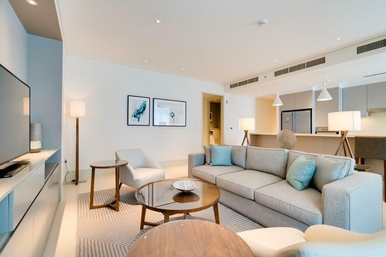 Two-Bedroom Apartment City View