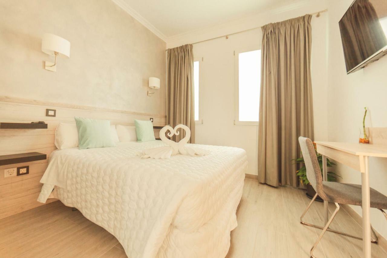 Interior Double Room