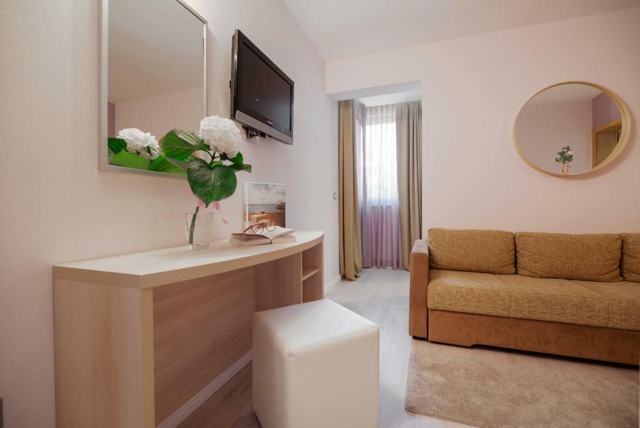 Junior Suite Mountain View