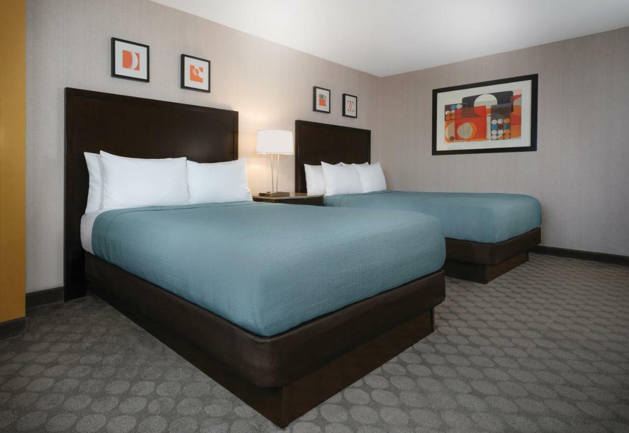 Quarto Duplo com Cama Queen-size na Torre Oeste