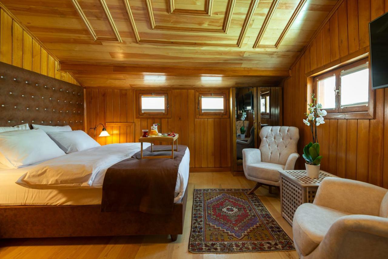 Deluxe Junior Suite