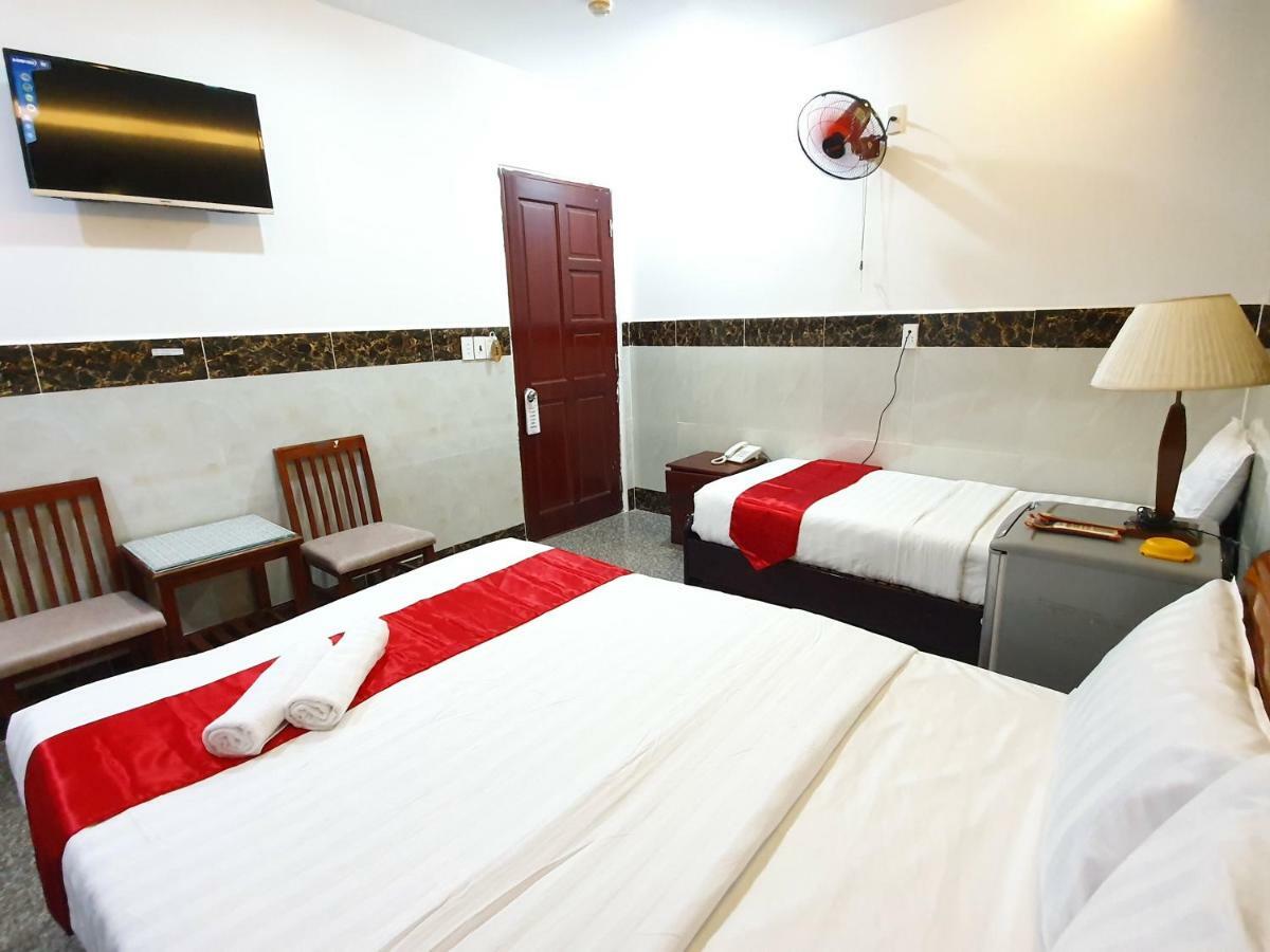 Basic Triple Room