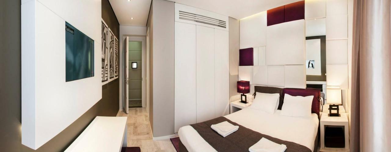 Deluxe Suite,834080204:JPEG