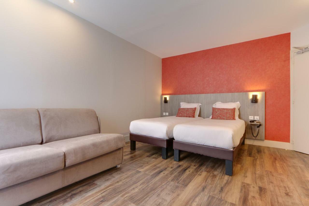 Classic Triple Room Three Single Beds