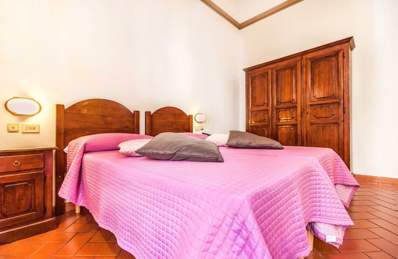 Double Room Duomo side view