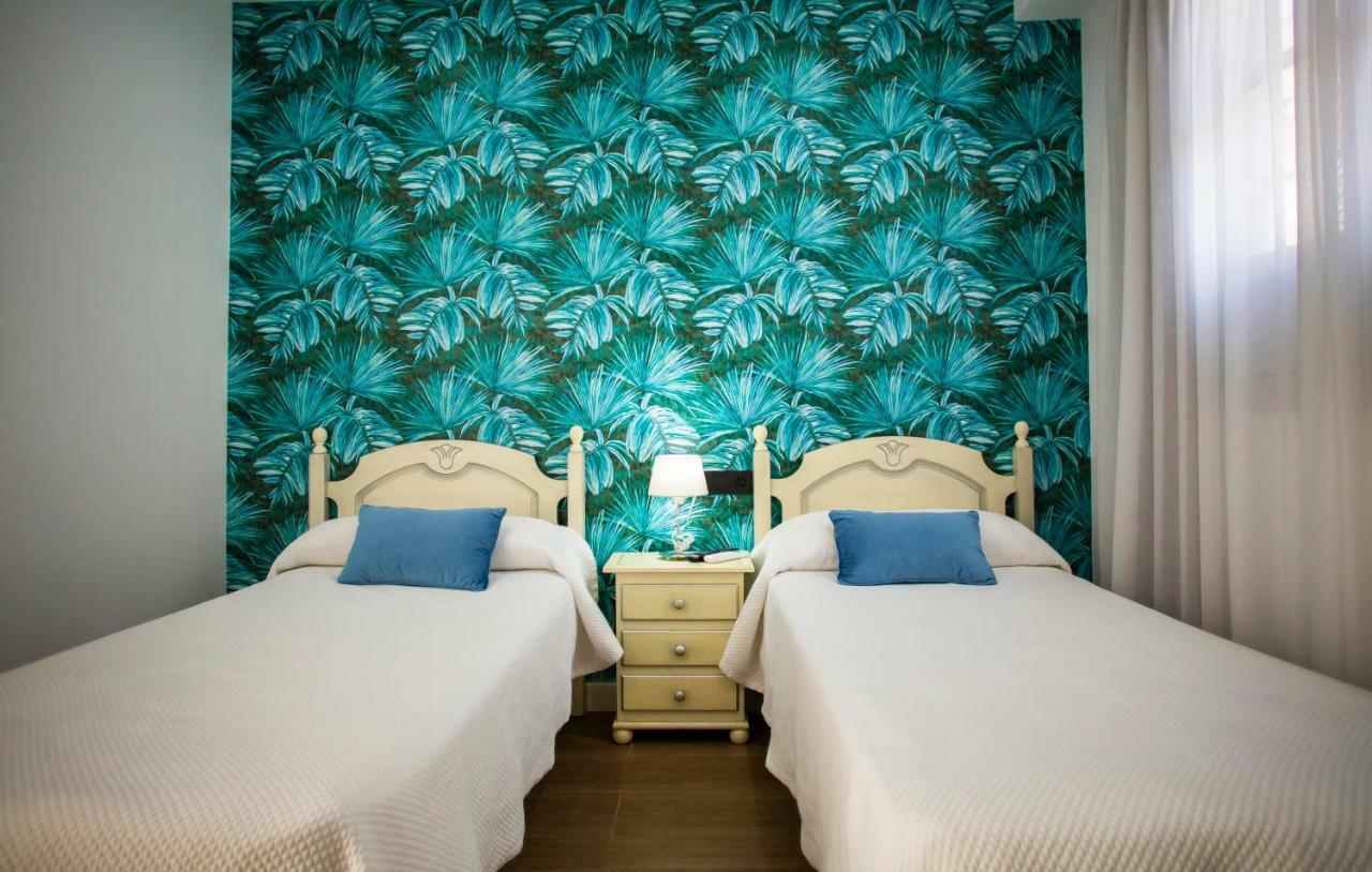Twin Room,835443416:JPEG