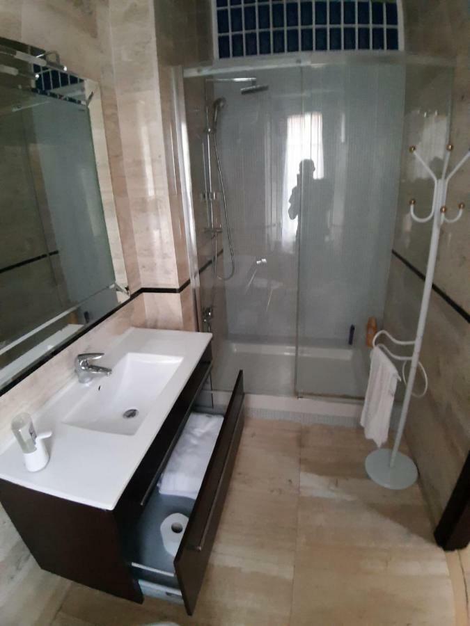 Habitación Doble con baño compartido
