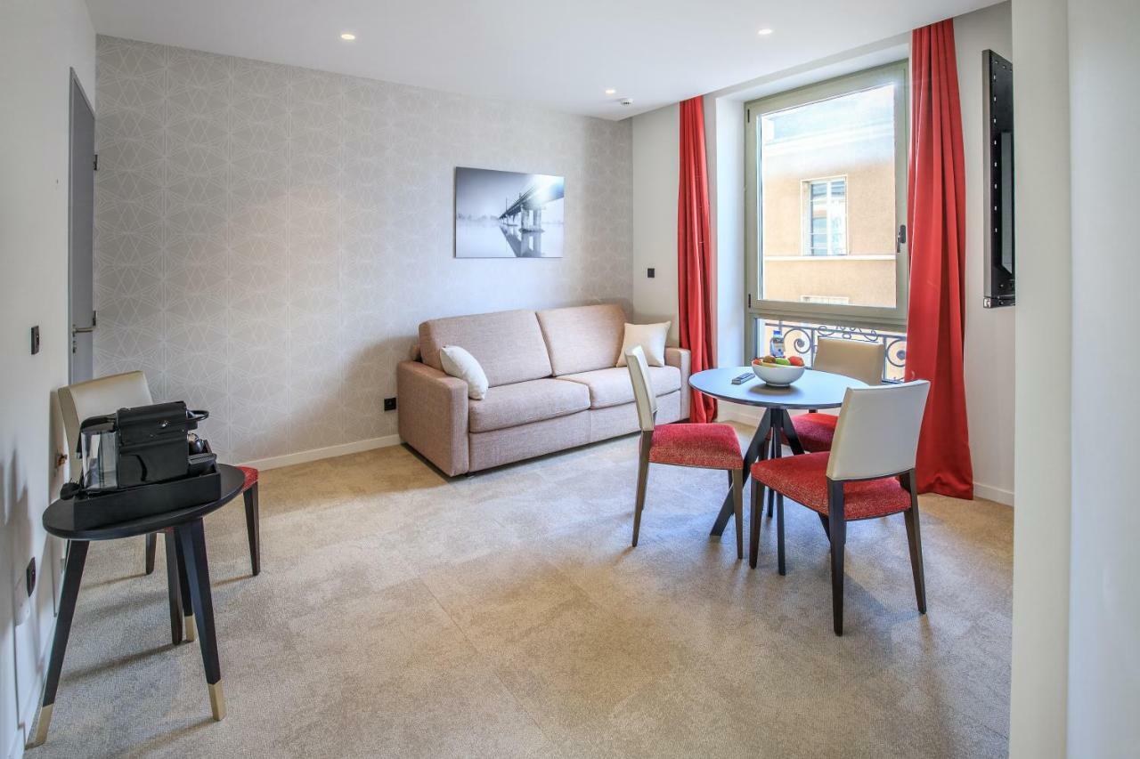 Prestige Suite