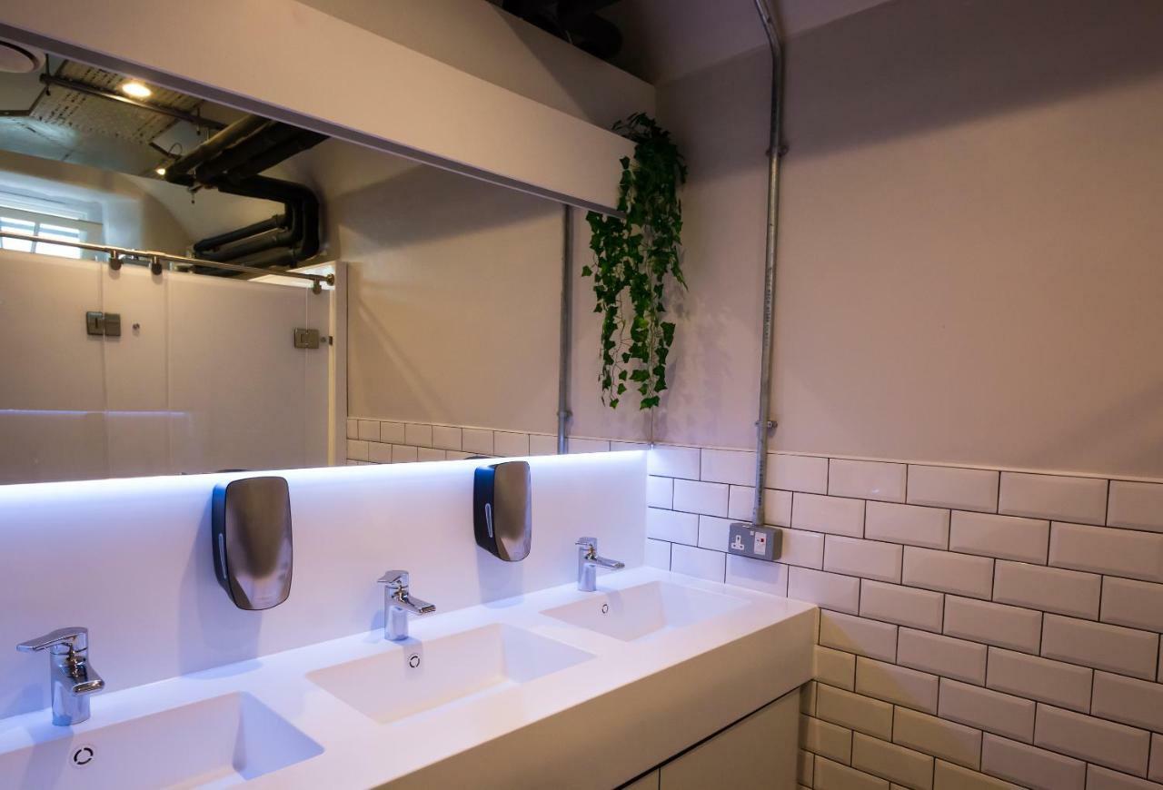 Pod a 10-bed Mixed Dormitory