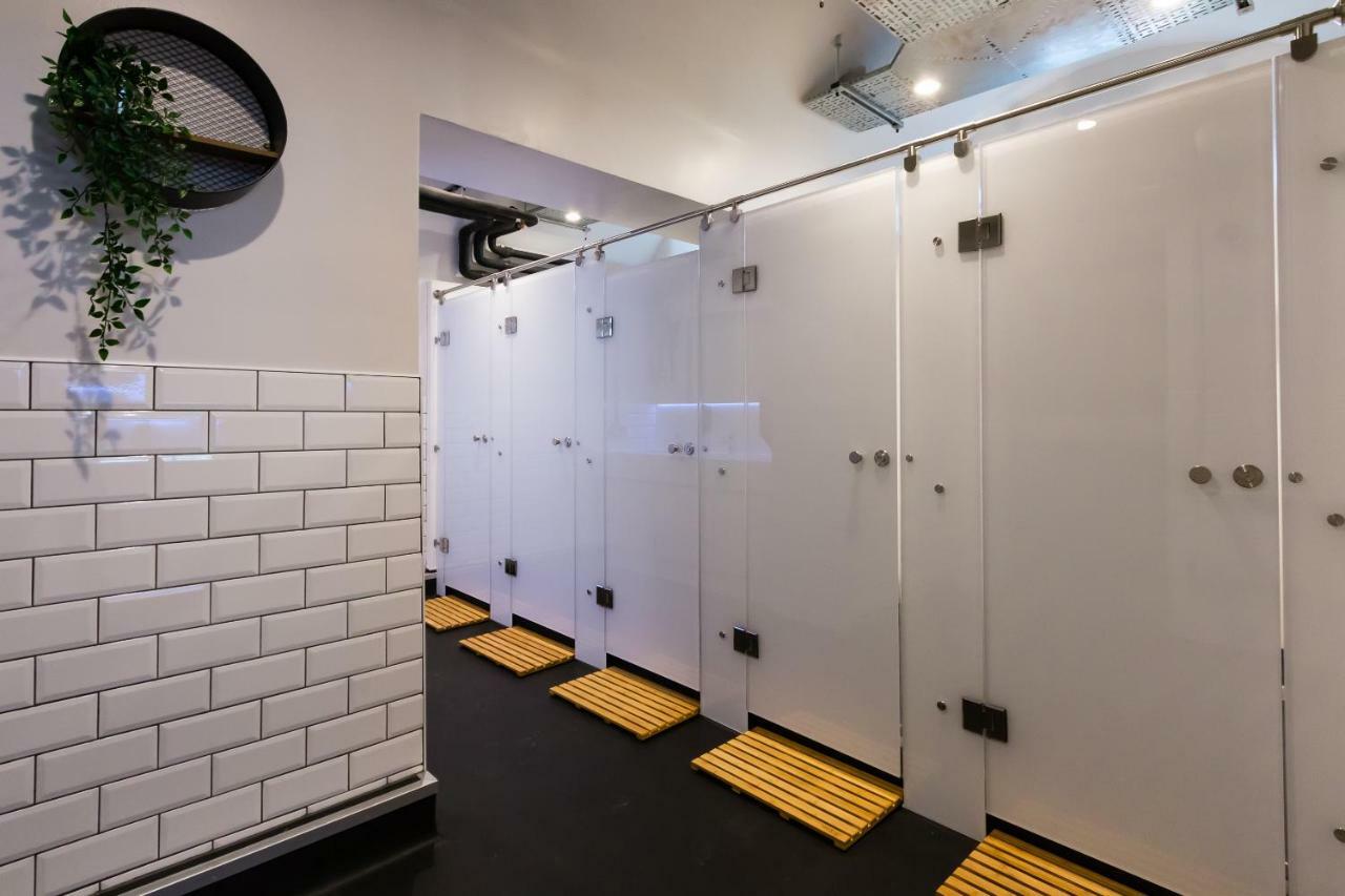 Pod a 10-bed Mixed Dormitory