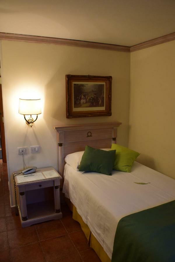 Single Room