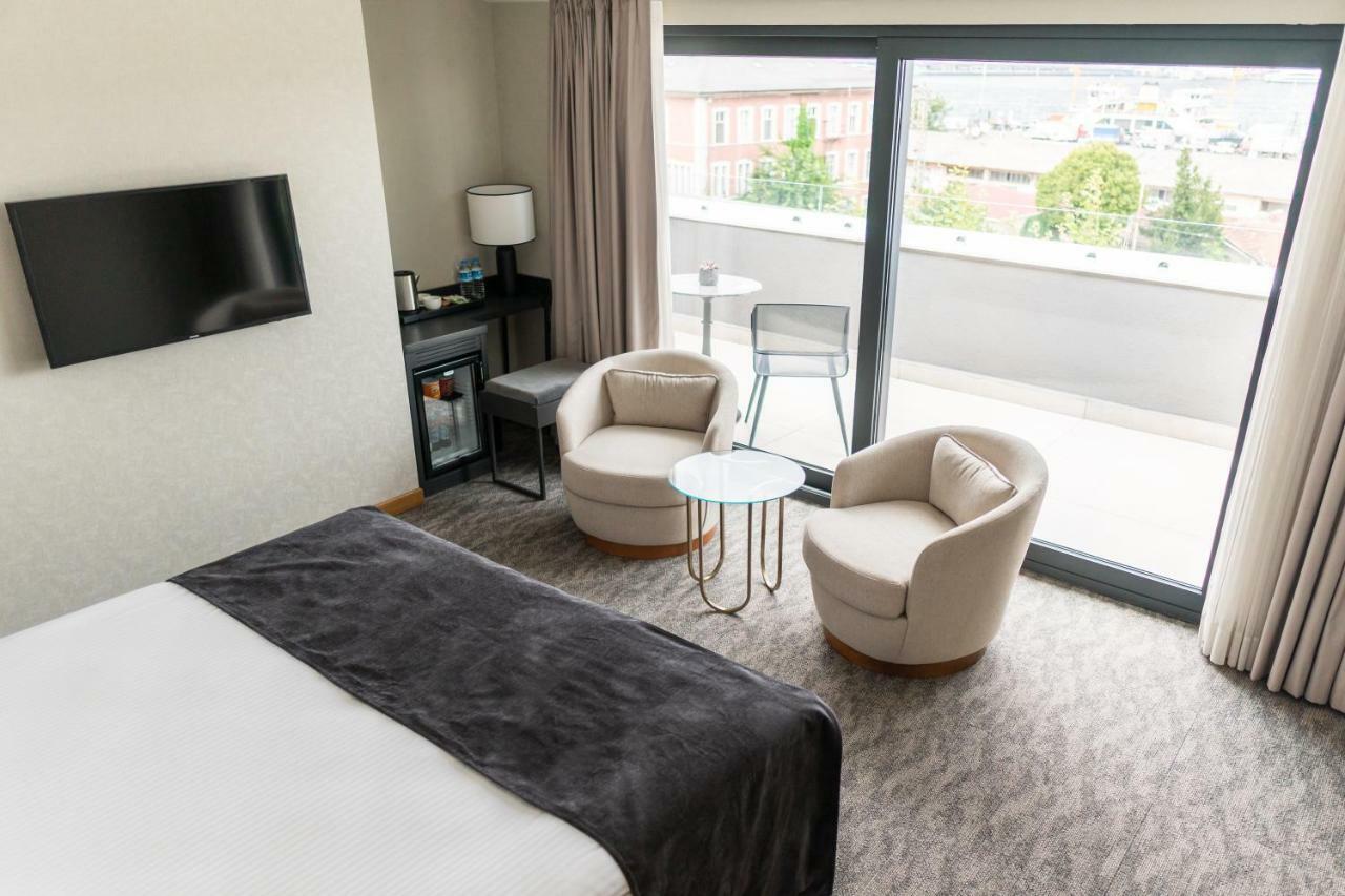Deluxe Doppel-/Zweibettzimmer mit Meerblick