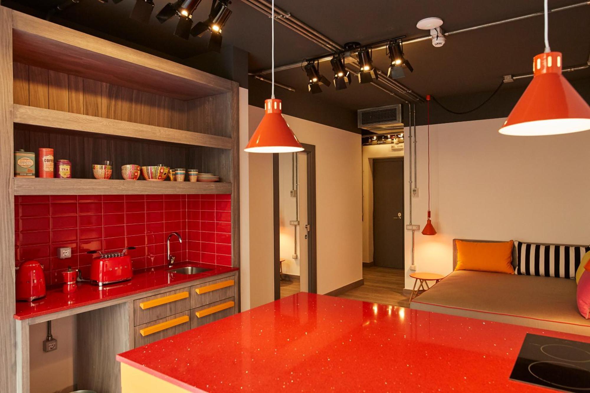 One-Bedroom Apartment