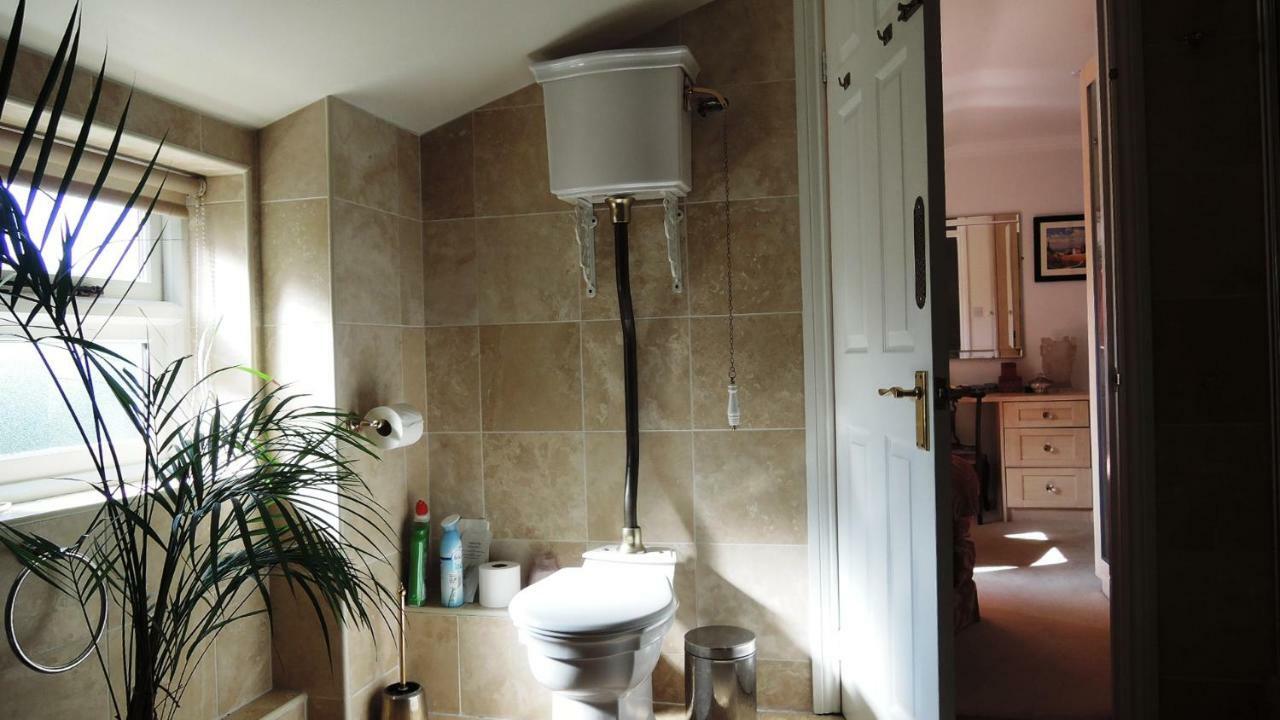 Superior King Suite