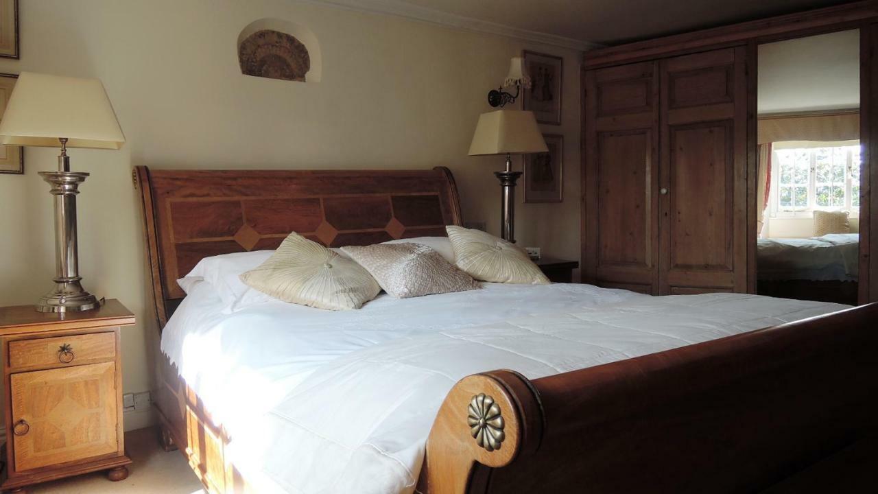 Superior King Suite