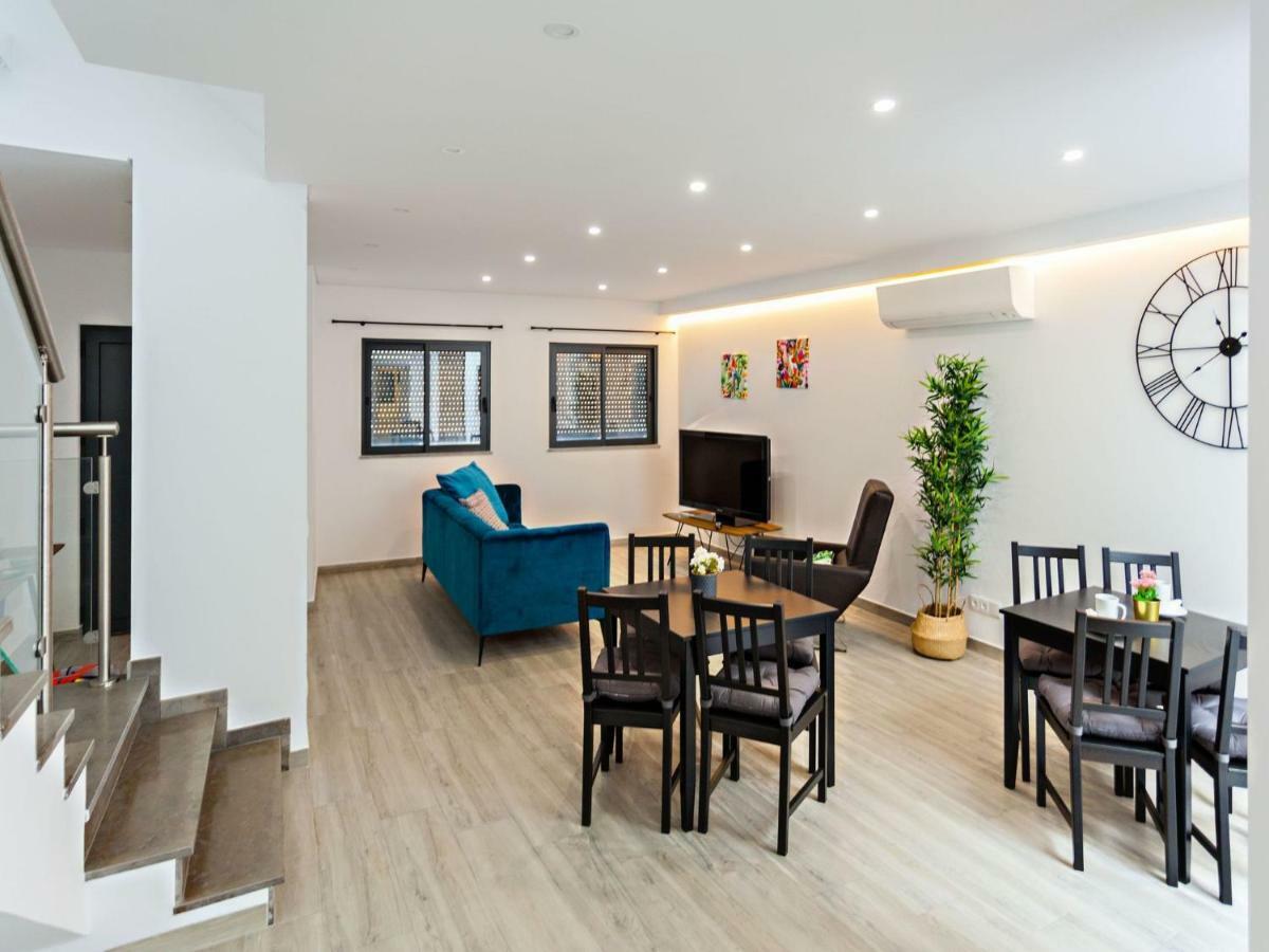 Quarto Duplo com Terraço