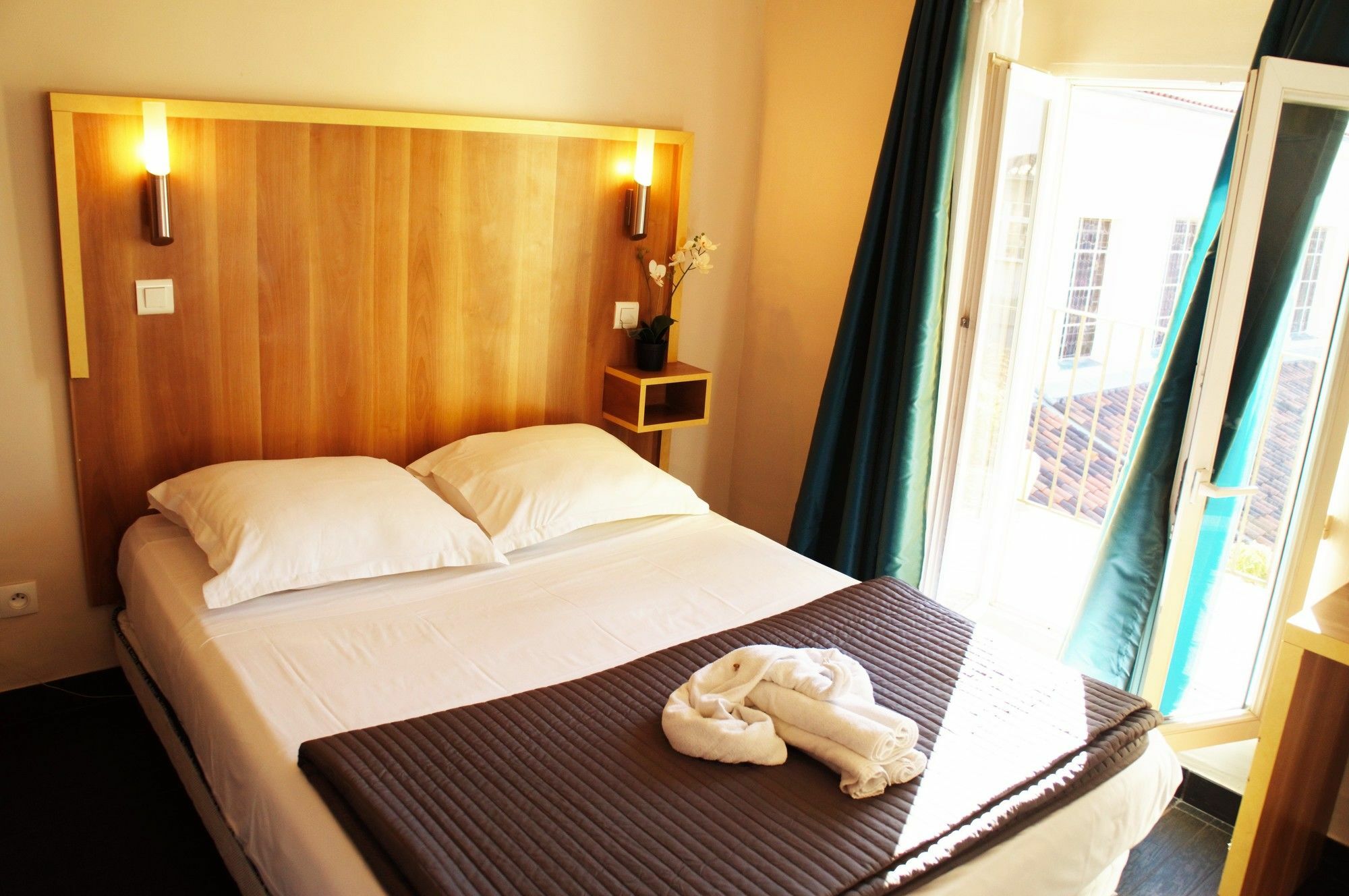 Luxury Quadruple Room,110583537:JPEG