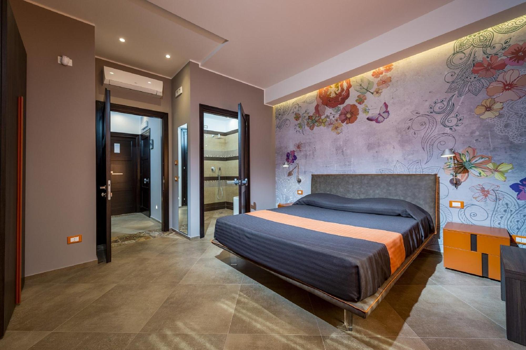 Double Room,239335177:JPEG