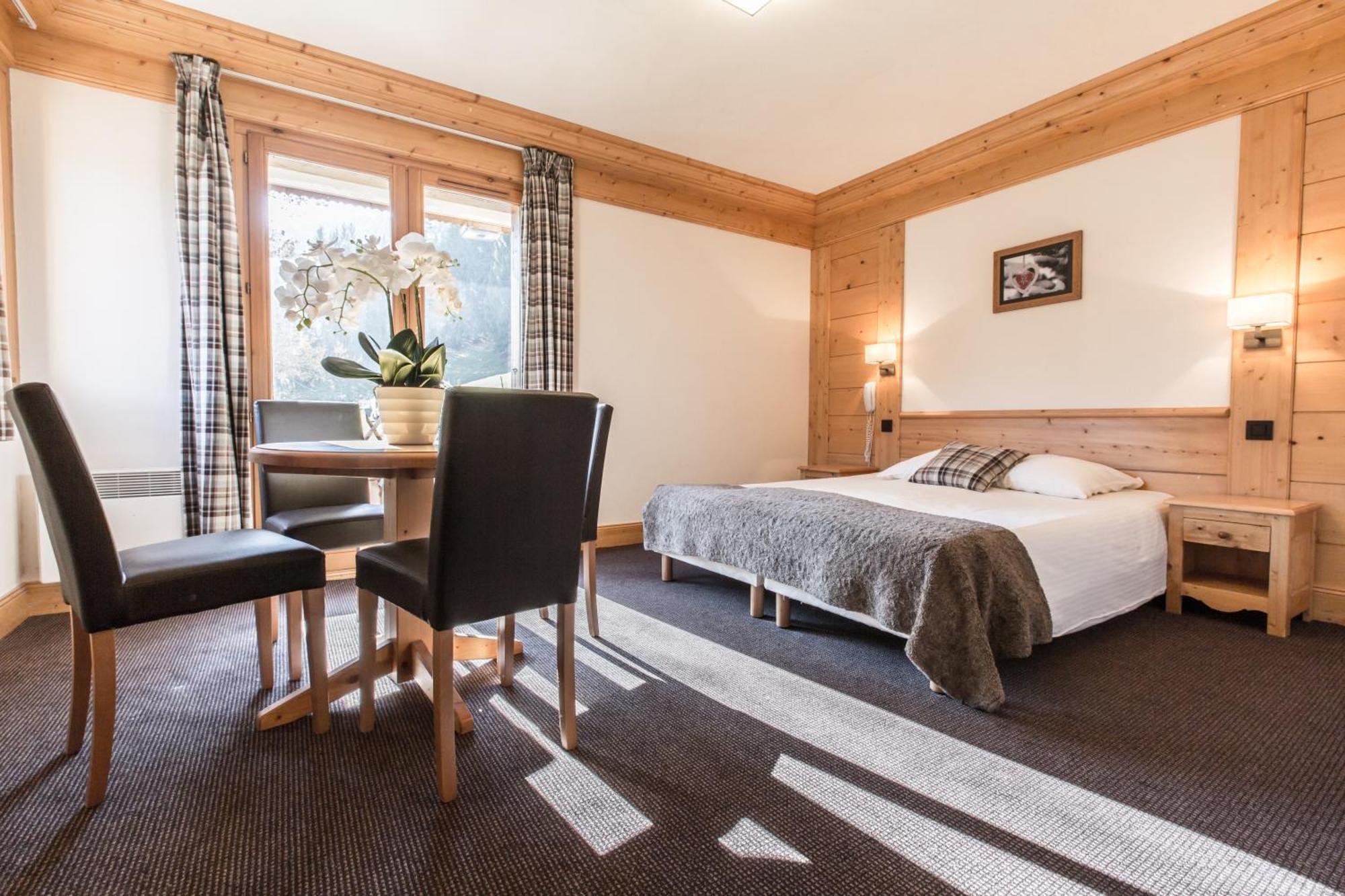 Quadruple Room,843601124:JPEG