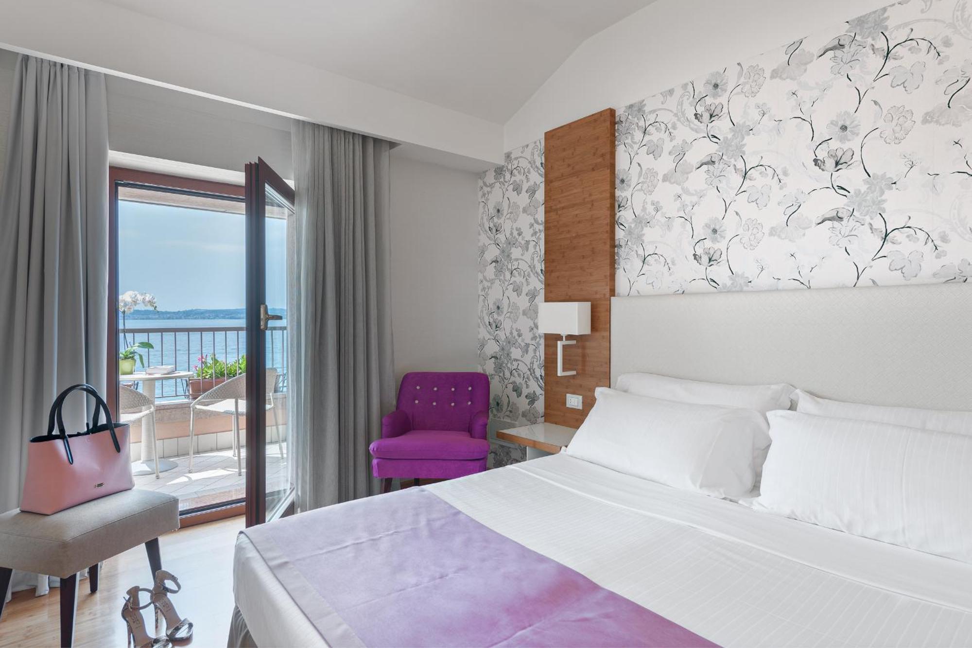 Double Room Lake View