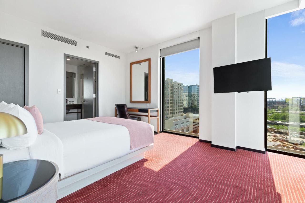Queen Suite