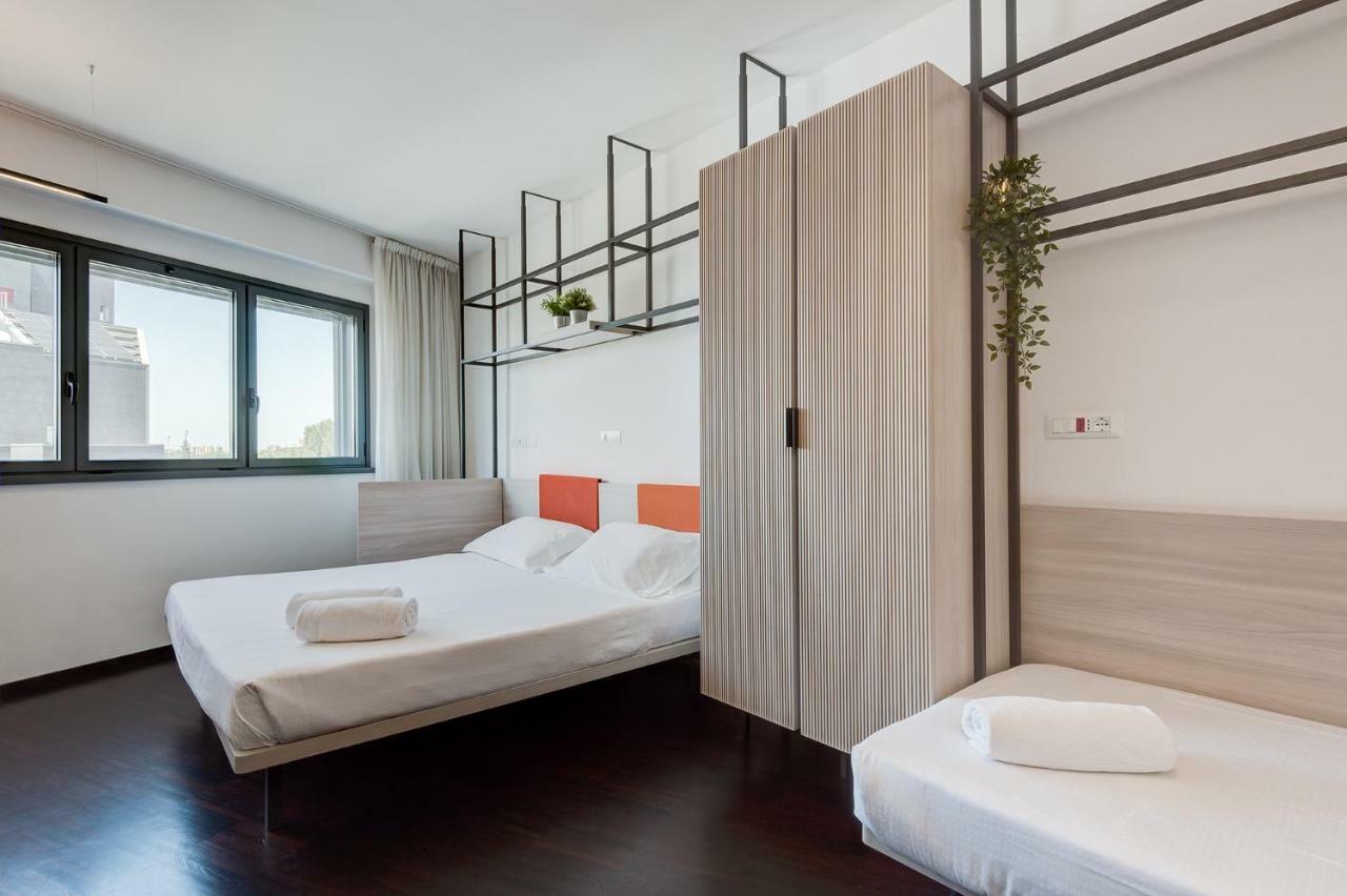 2 Chambres Communicantes (4 Adultes)
