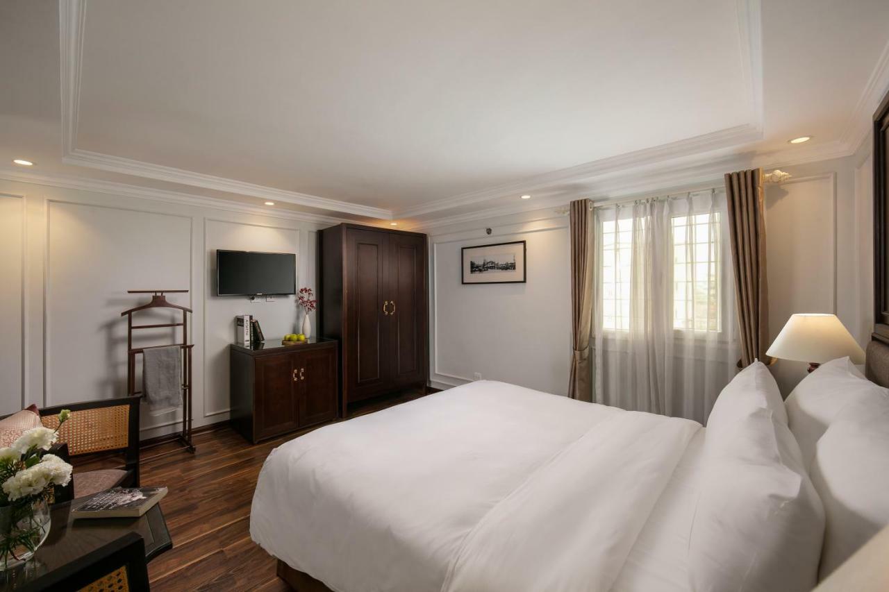 Deluxe Double or Twin Room City View