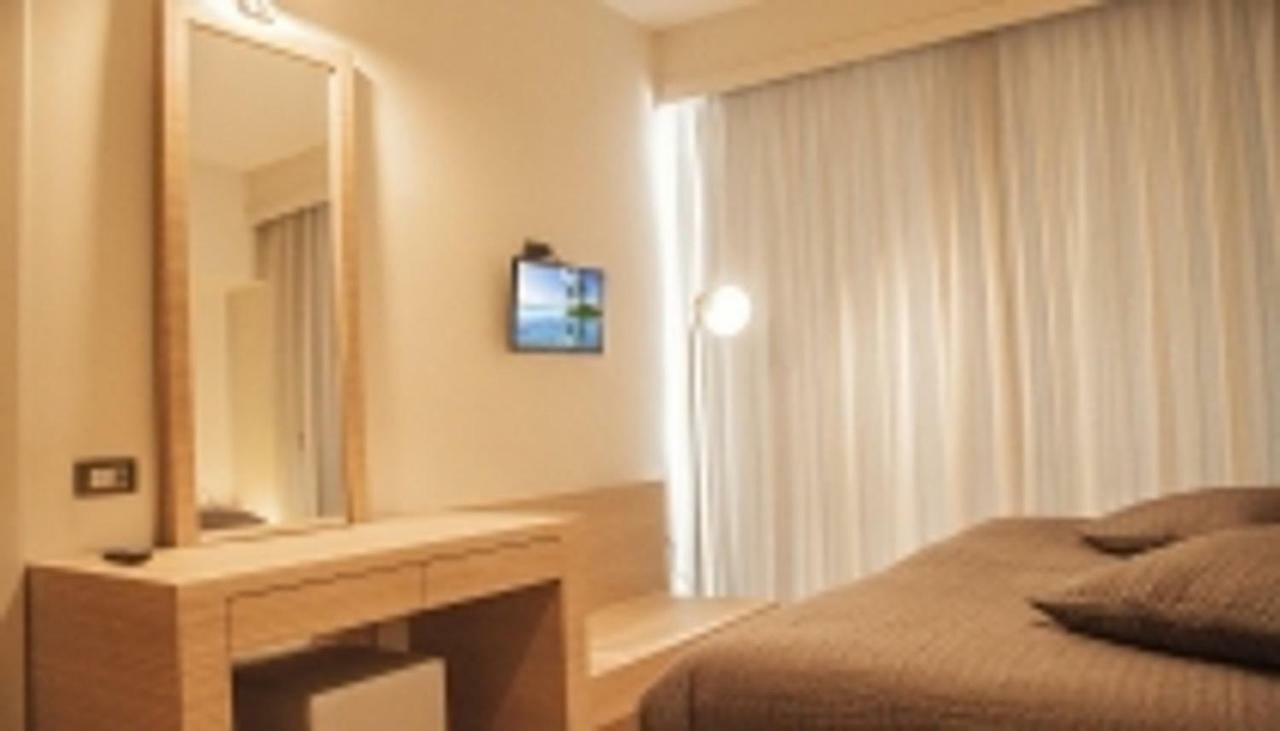Apartamento de 1 dormitorio con vistas al mar - Anexo