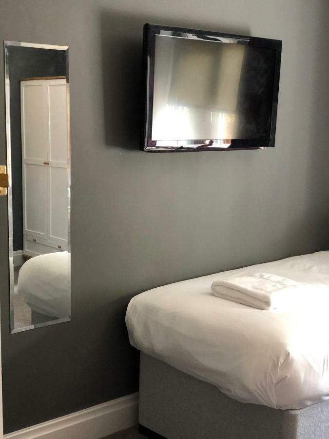 Classic Quadruple Room