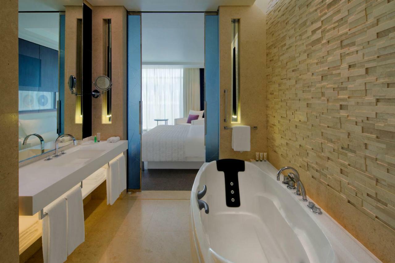 Le Royal Club Zweibettzimmer mit Zugang zur Executive-Lounge – größeres Zimmer