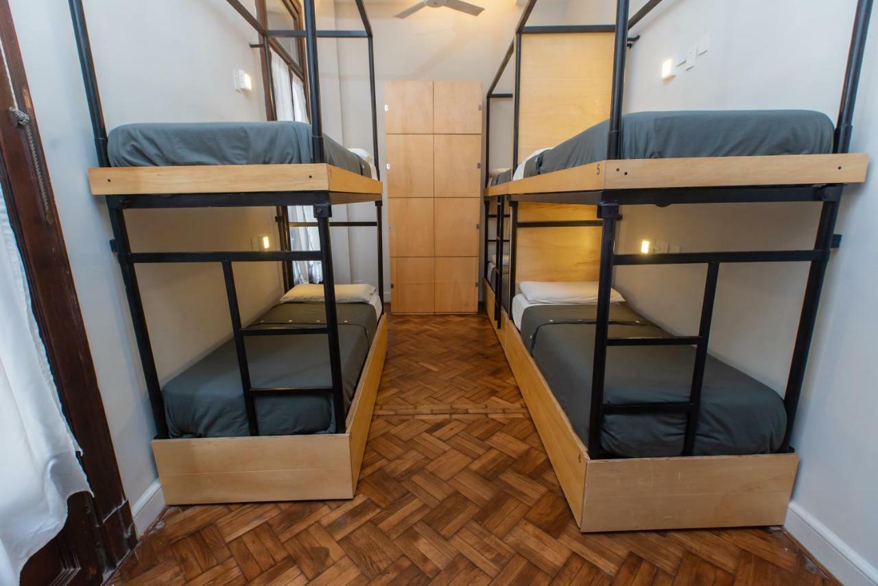 Single Bed Mixed Dormitory Room