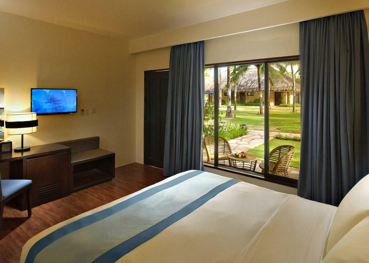 Deluxe Double or Twin Room Pool View