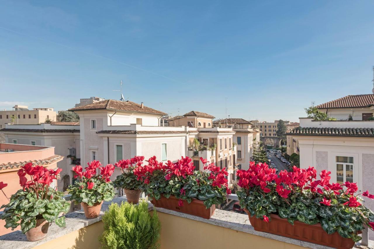 Double Room Private External Terrace