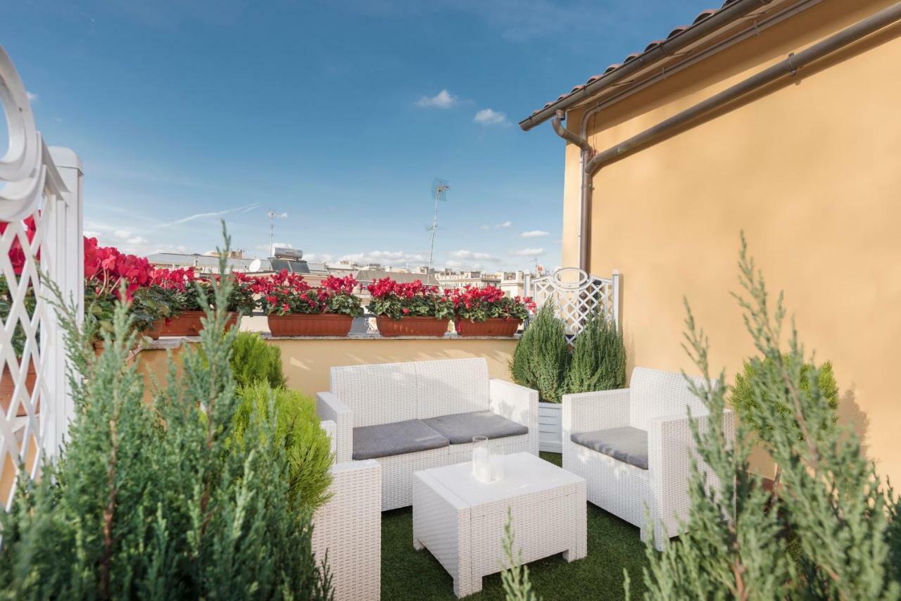 Double Room Private External Terrace